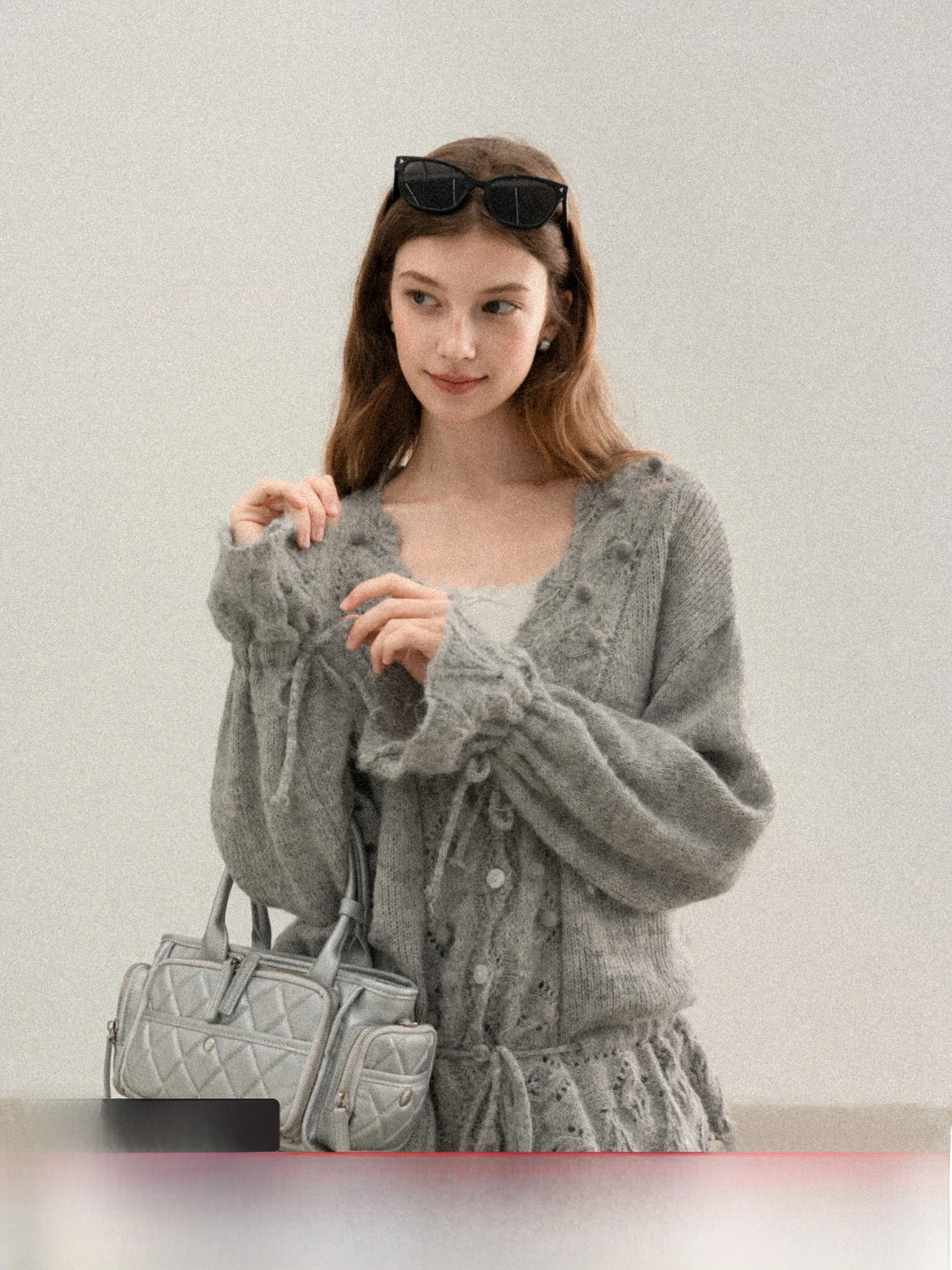 

ay Hollow out Hook Flower V-Ne Long Sve Knitted Sweater Women's Sweet Waist-Cinching Top for Autumn Season Commute Wear