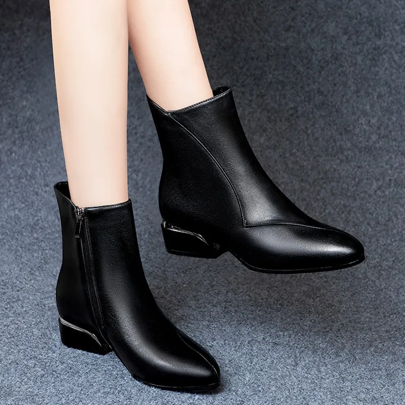 

Women Ankle Boots Autumn Winter Zip PU Leather Thick Low Heel Belt Buckle Casual Shoes Plus Velvet Bota Feminina Short Boots