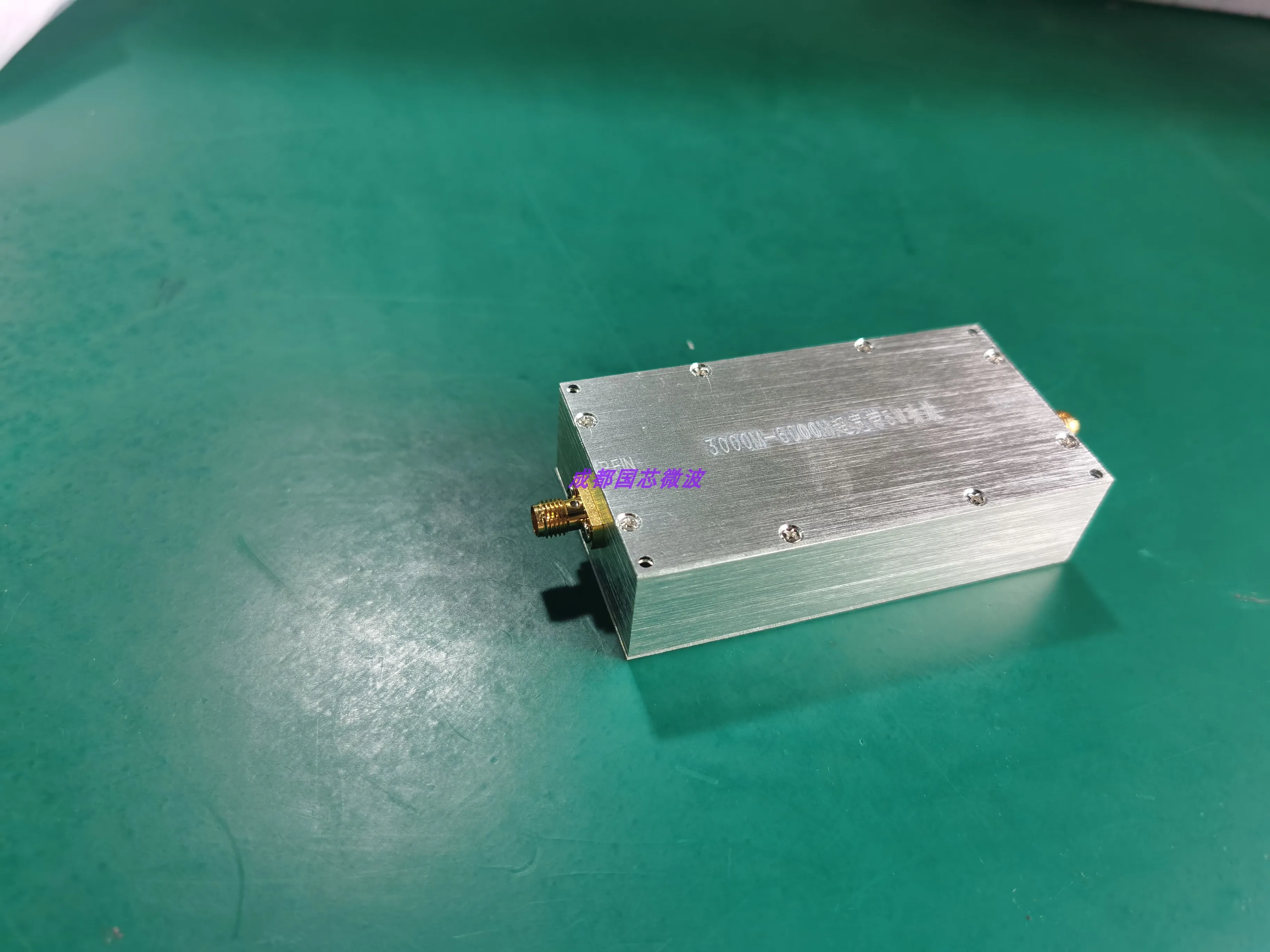 

30M-6500M 2-4W RF broadband power amplifier signal source 12V 0dBm input G above 35dB