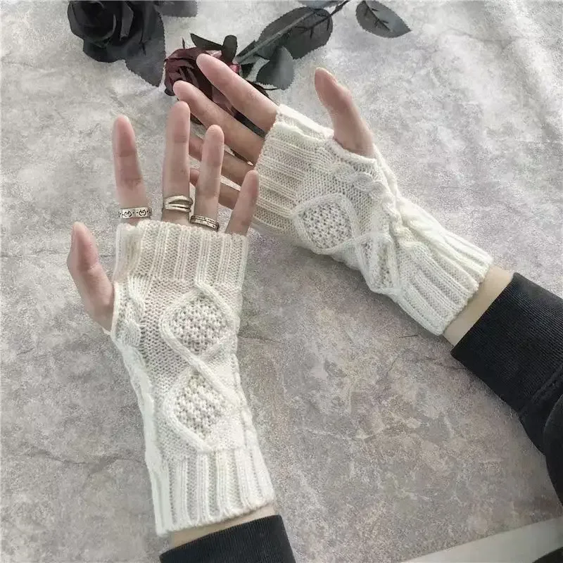 Anime Short Gloves Cosplay Darkly Ninja Mitten Man Women Fashion Sun Block Keep Warm Cuff Lolita Costumes Fingerless Arm Warmers
