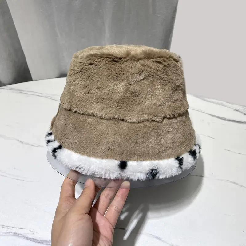 195Eフィッシャーマンキャップのぬいぐるみスカーフ厚ファジのぬいぐるみ帽子かわいい黒い牛印刷
