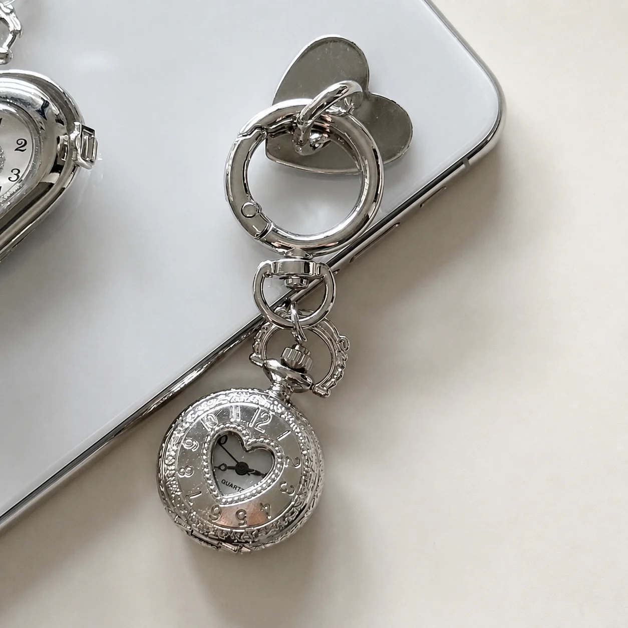 Openable Pocket Watch Keychain Personalized Heart Pocket Watch Keychain Silver Keychain Pendant Alloy For Bag Decoration Couple