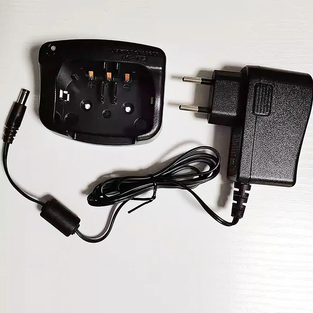 BC-173 cargador de escritorio para Walkie Talkie ICOM IC-M32 IC-M33 IC-M34 IC-M35 IC-M36 Radios de 2 vías para BP-224 BP-252 carga de batería