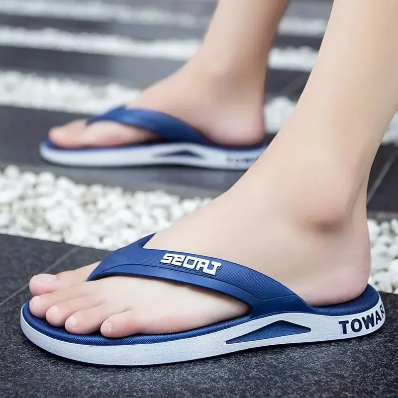 Summer Men's Slippers Anti slip Outdoor Beach Shoes Men's Flip Flops Sandals PVC Material Comfortable Soft Home Shoes Slippers