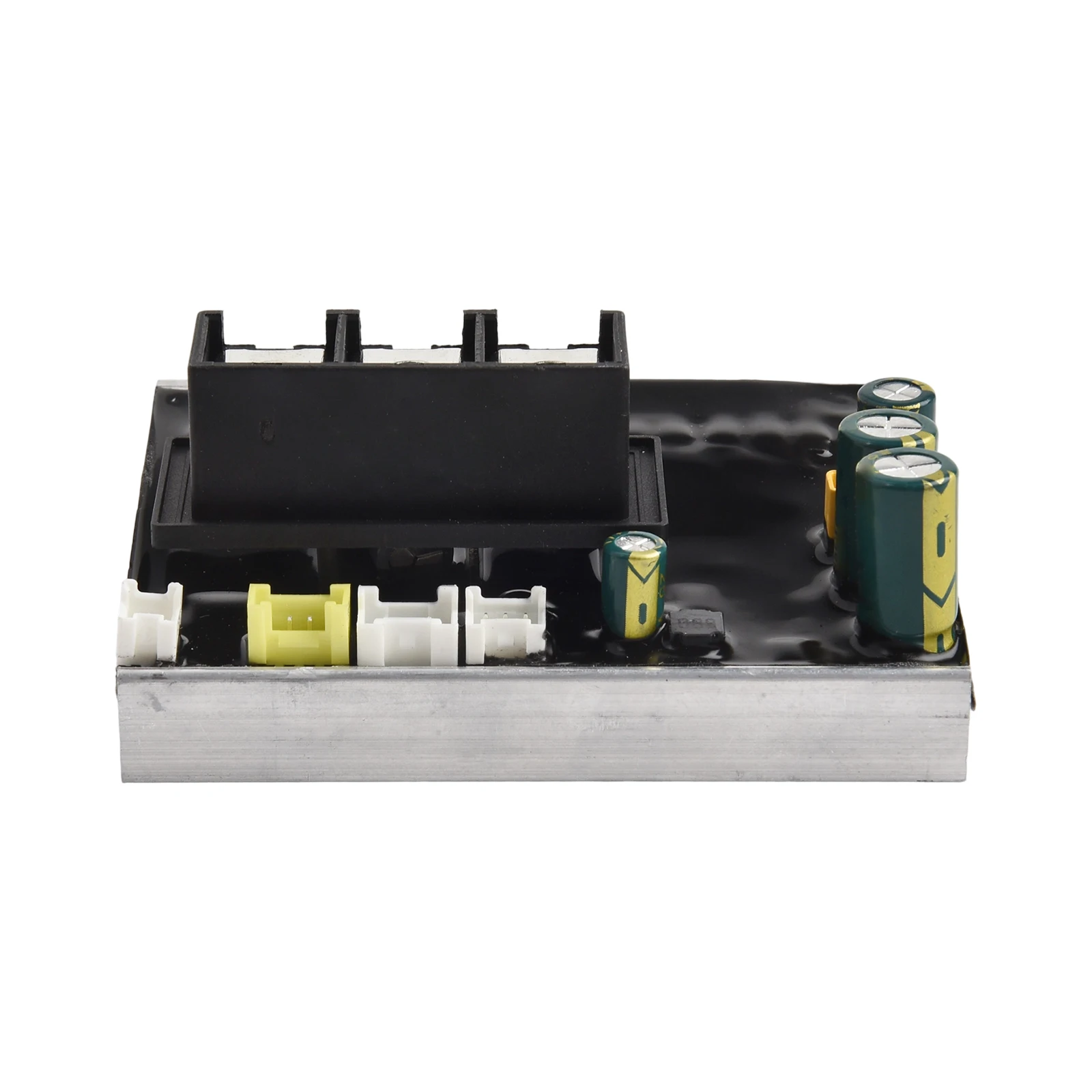 

Улучшенная управляемость для электросамокатов. Аксессуар, как показано на фото. Надежный контроллер для электросамоката, предназначенный для ежедневного использования.