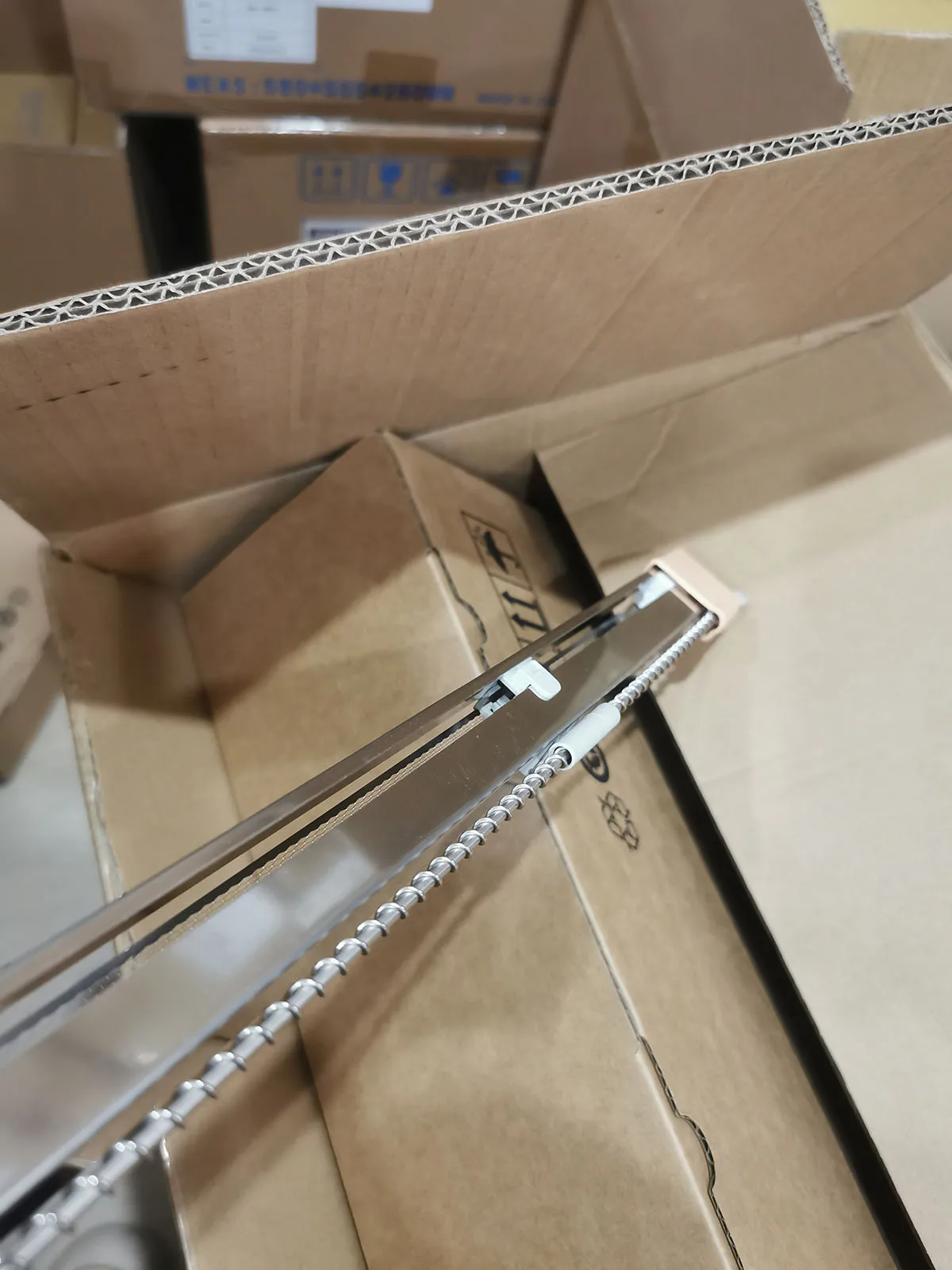 

1шт. 013R00650 Совместимая замена коронного блока зарядки для Xerox DC 240 250 242 252 DC 240 550 560 570 C75 700 Цвет цифровой