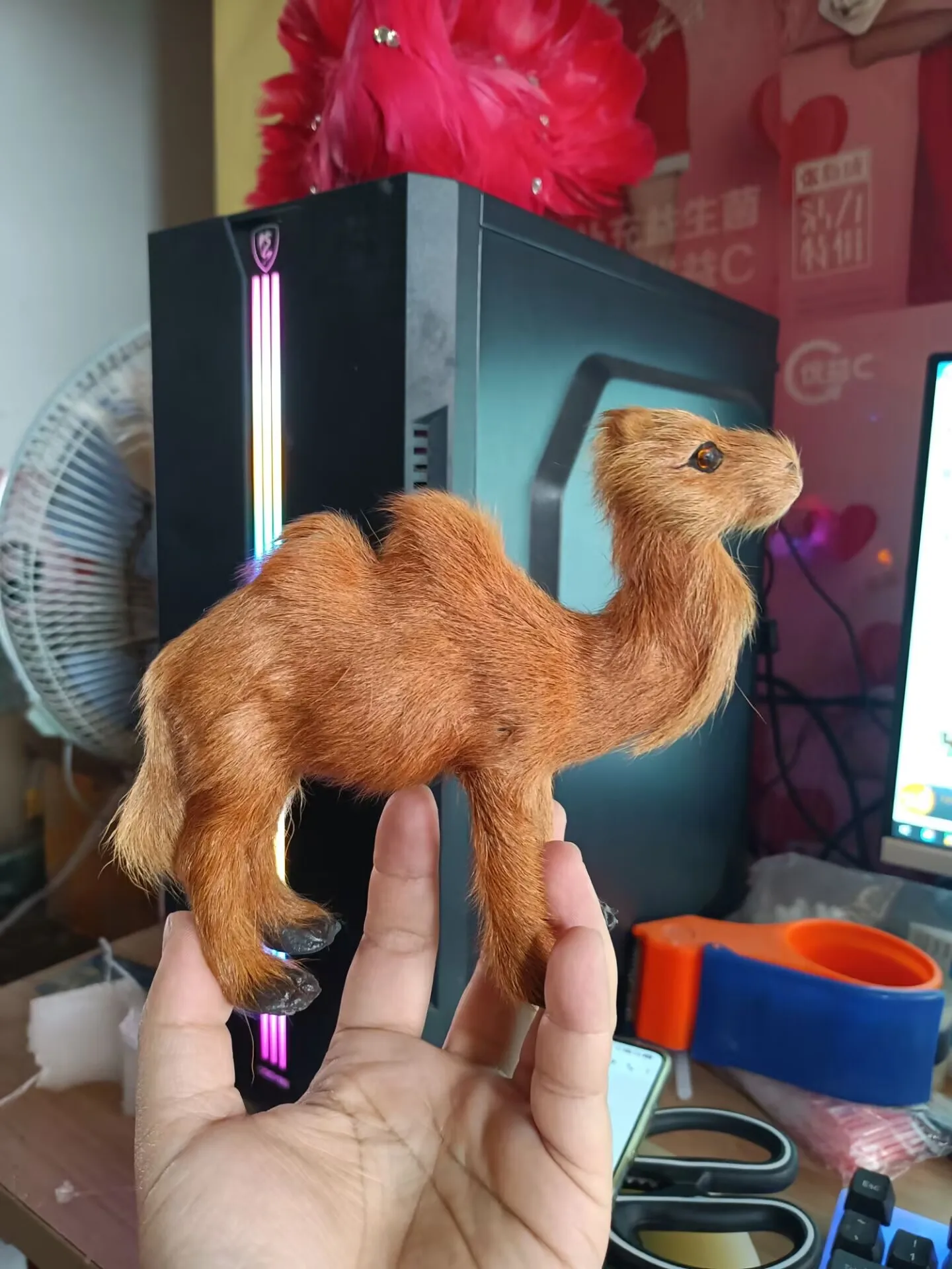 16x13cm Realistic Double-Hump Camel Leather Resin Ornament - Home Decor Figurine