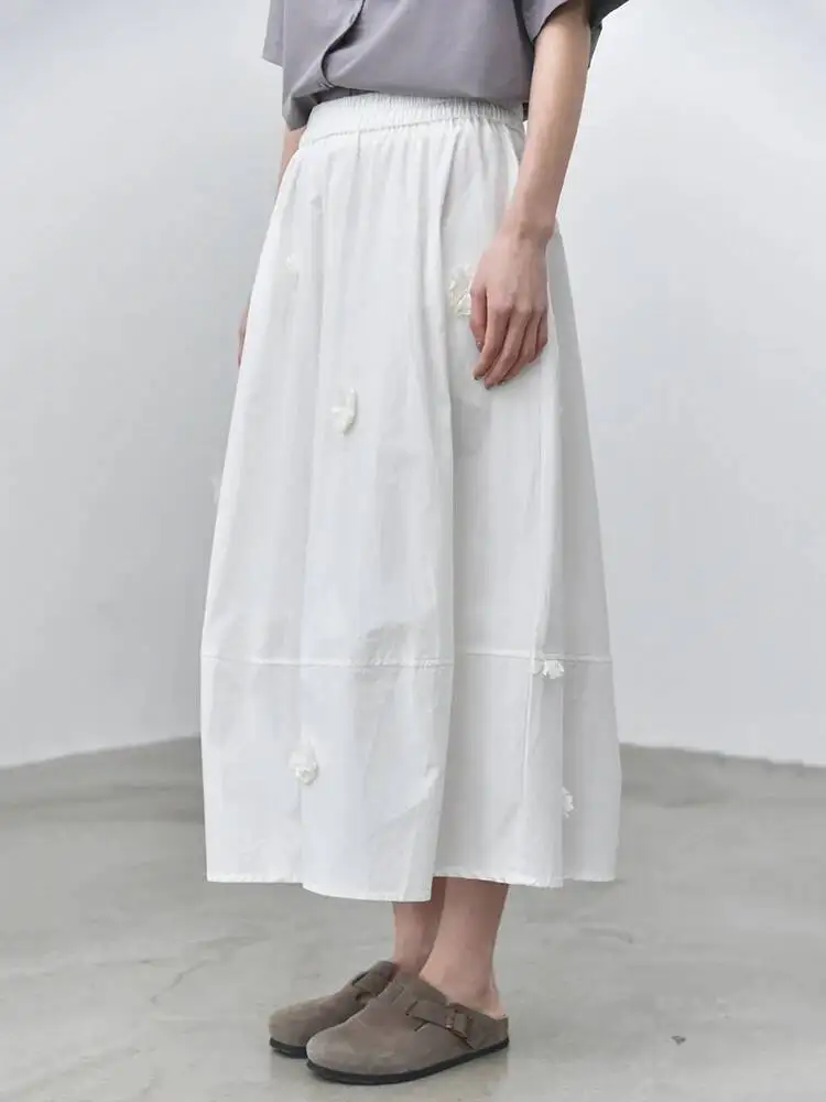 

Elastic Waist High White 3D Flowers Pockets Casual A-line Half-body Skirt Women Fashion New Spring Autumn 2026 6KHY