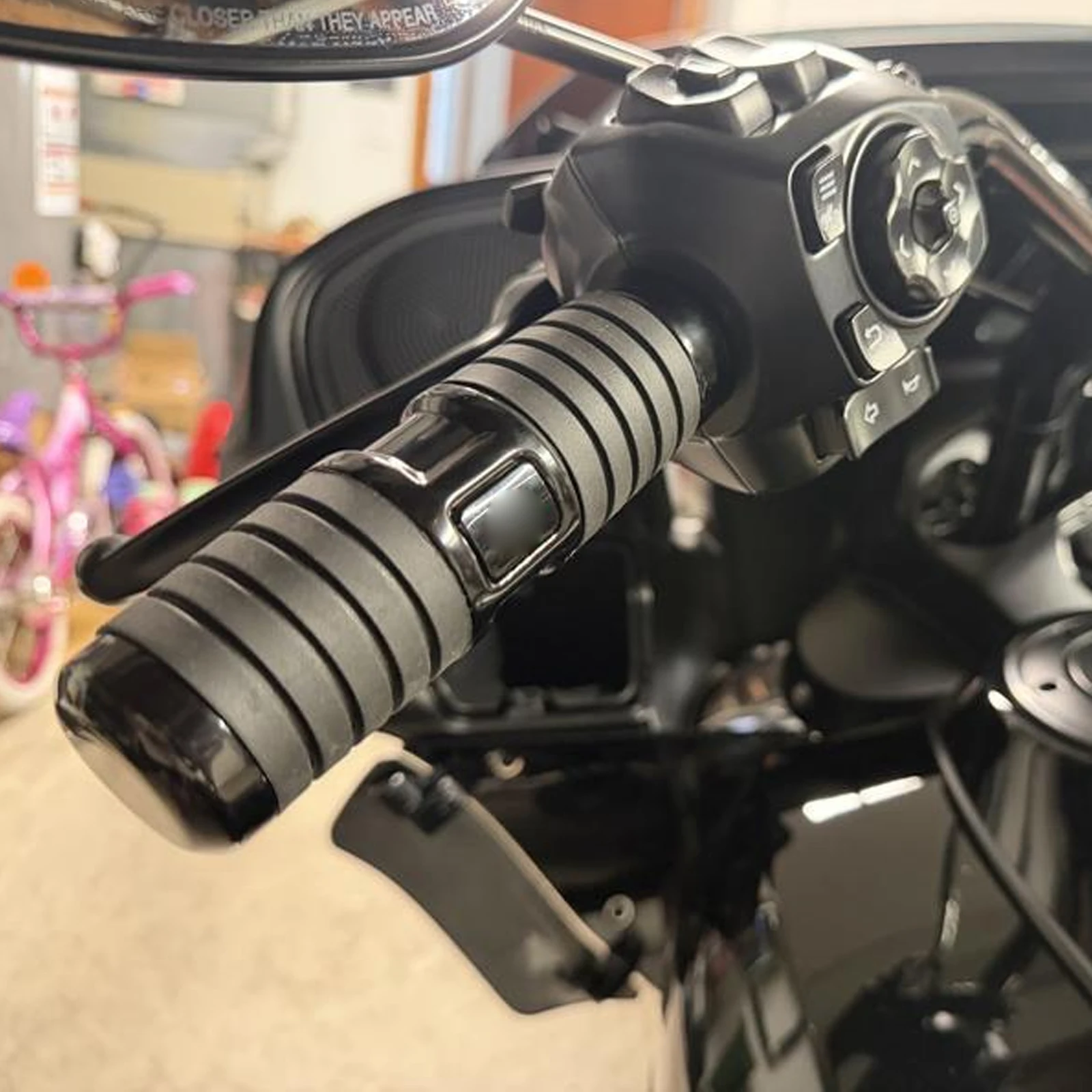 Motorcycle Hand Grips Electronic Throttle/Accelerator Cable For Harley Touring Softail Dyna Sportster V-Rod Forty Eight 84-25