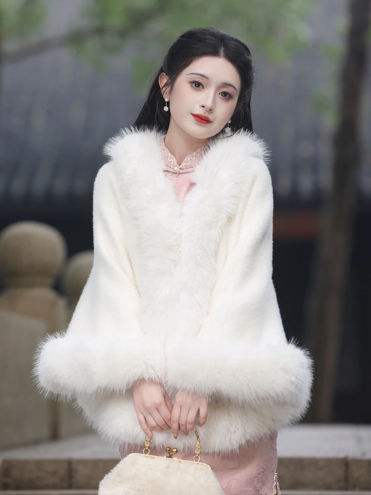 

Ting Yue Ling awl 2026 New Autumn Winter Outerwear Open Cardigan Rich Girl Jaet Small Cloak Girl Match All