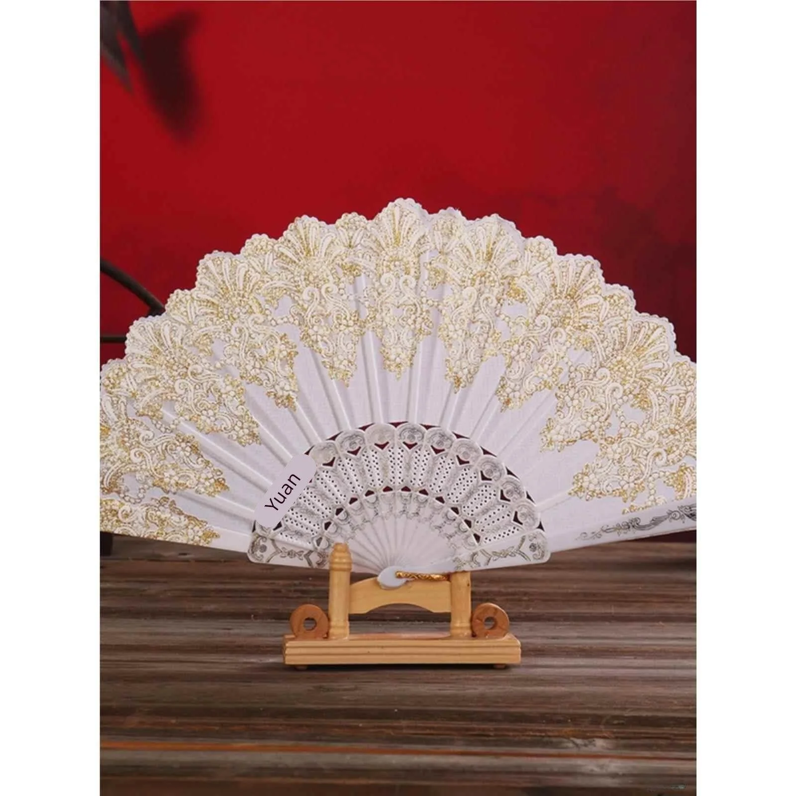 Elegant European Style Wedding Fan Dance Gold Embossing Lace Handmade Fan for Tea Party round Shape Silk Fabric Xiangfibo Frame