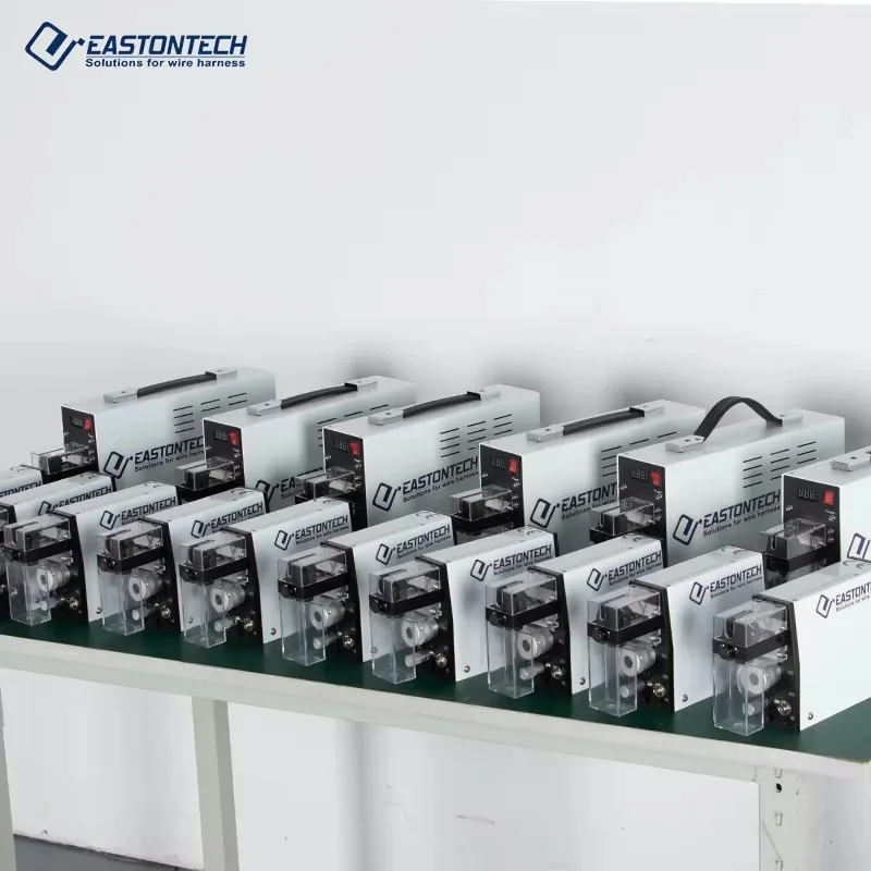 Pneumatic Wire Stripping Machine 2pcs/s Cycle Time Cable Manufacturing Equipment EW-1090
