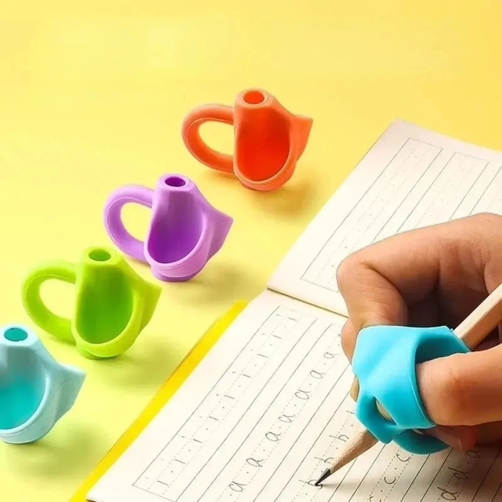 5 Fingers Silicone Pencil Pen Holder Children Writing Learning Tool Stationery Aid Grip Posture Correction Device 1Pcs Random