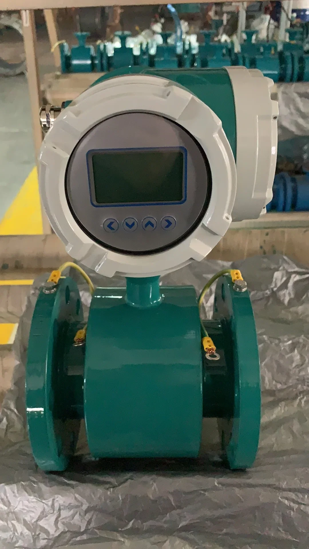 Large Size Digital Hot Water Smart Electromagnetic Flow Meter Magetic Flowmeter for Sewage 