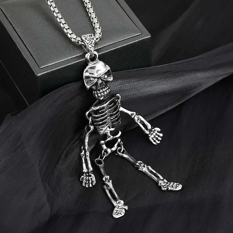 

Titanium steel dark-framed men's pendant long sweater chain, a necklace for couples and men, a trendy necklace