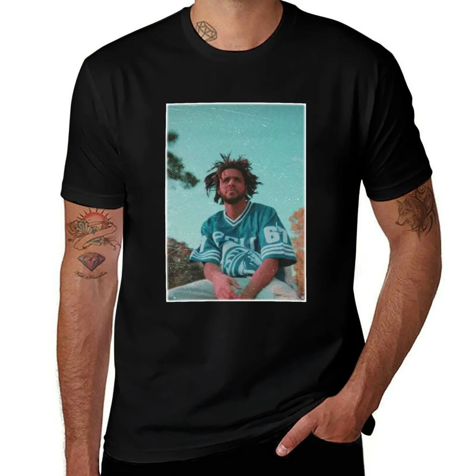 J. Cole (Border/No Writing) T-Shirt Trendy Casual Short Sleeve Shirt T-Shirt