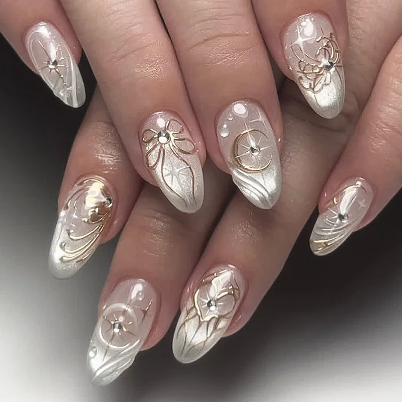 24 Piezas Uñas Almendra de Verano con Ojo de Gato Verde Francesa Tips 3D Doradas con Estrellas Uñas Postizas con Diamantes Reutilizables 5