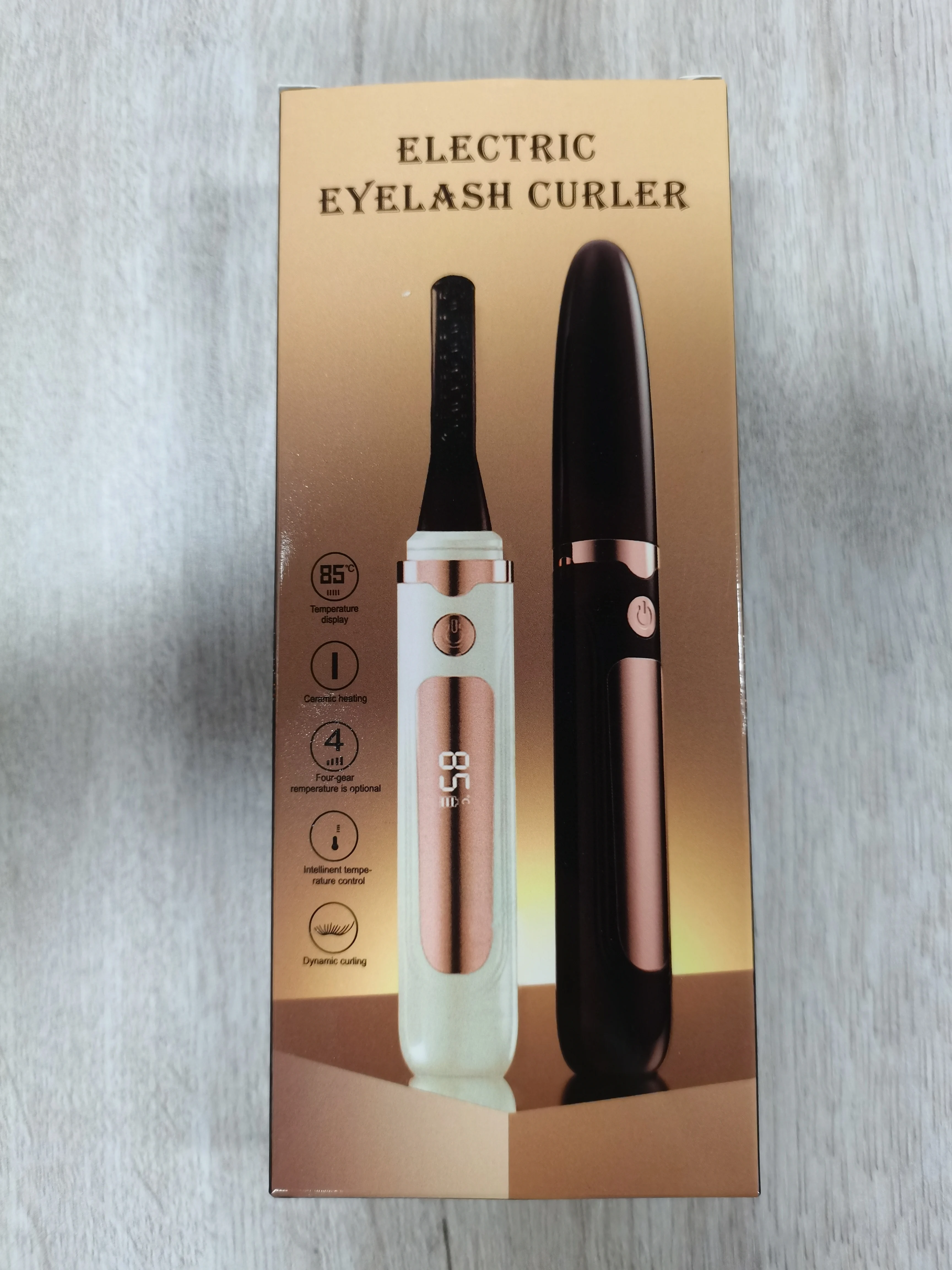 Portable mini eyelash curler, fast heating, intelligent temperature adjustment, LCD display temperature, portable makeup tool