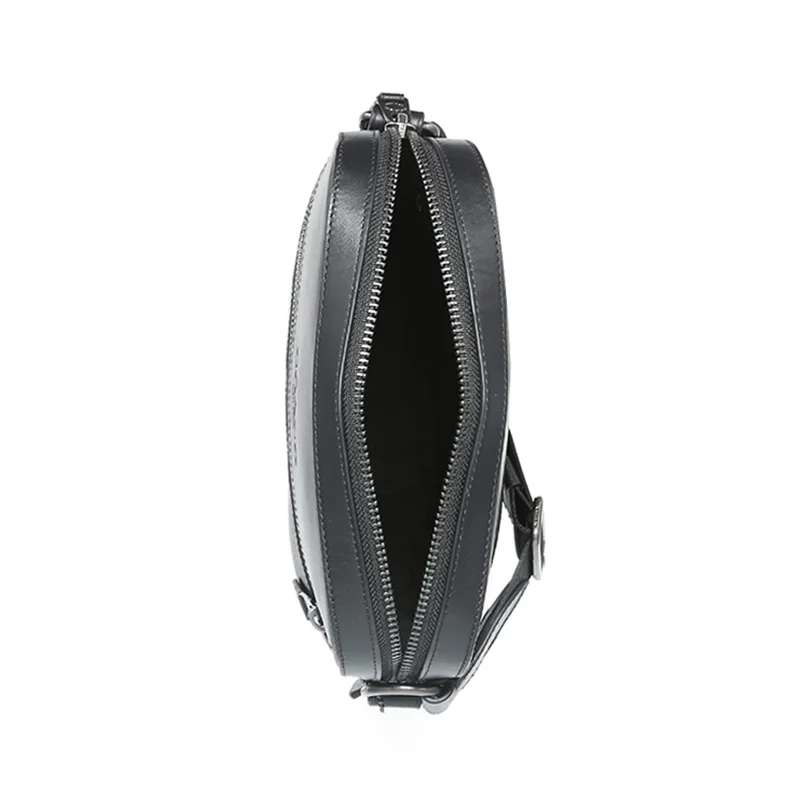 حقيبة كروس بكتف واحد متعددة الاستخدامات وعصرية للرجال من كوتش