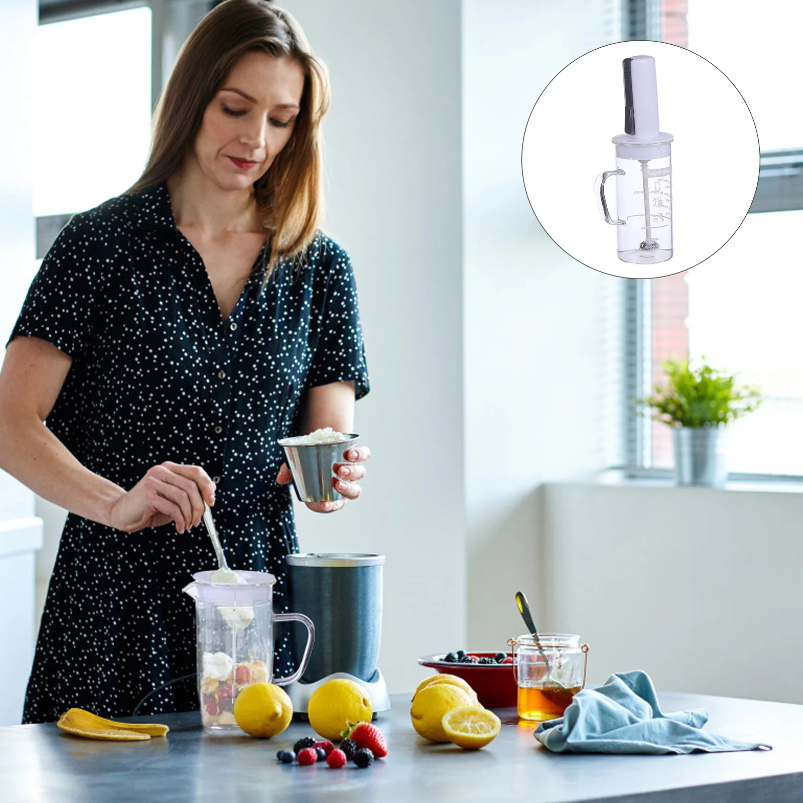 

1pc Electric Milk Frother Hand Mixer Egg Whisker Kitchen Gadgets Transparent Measuring Scale Aa Batteries Coffee Cappuccino