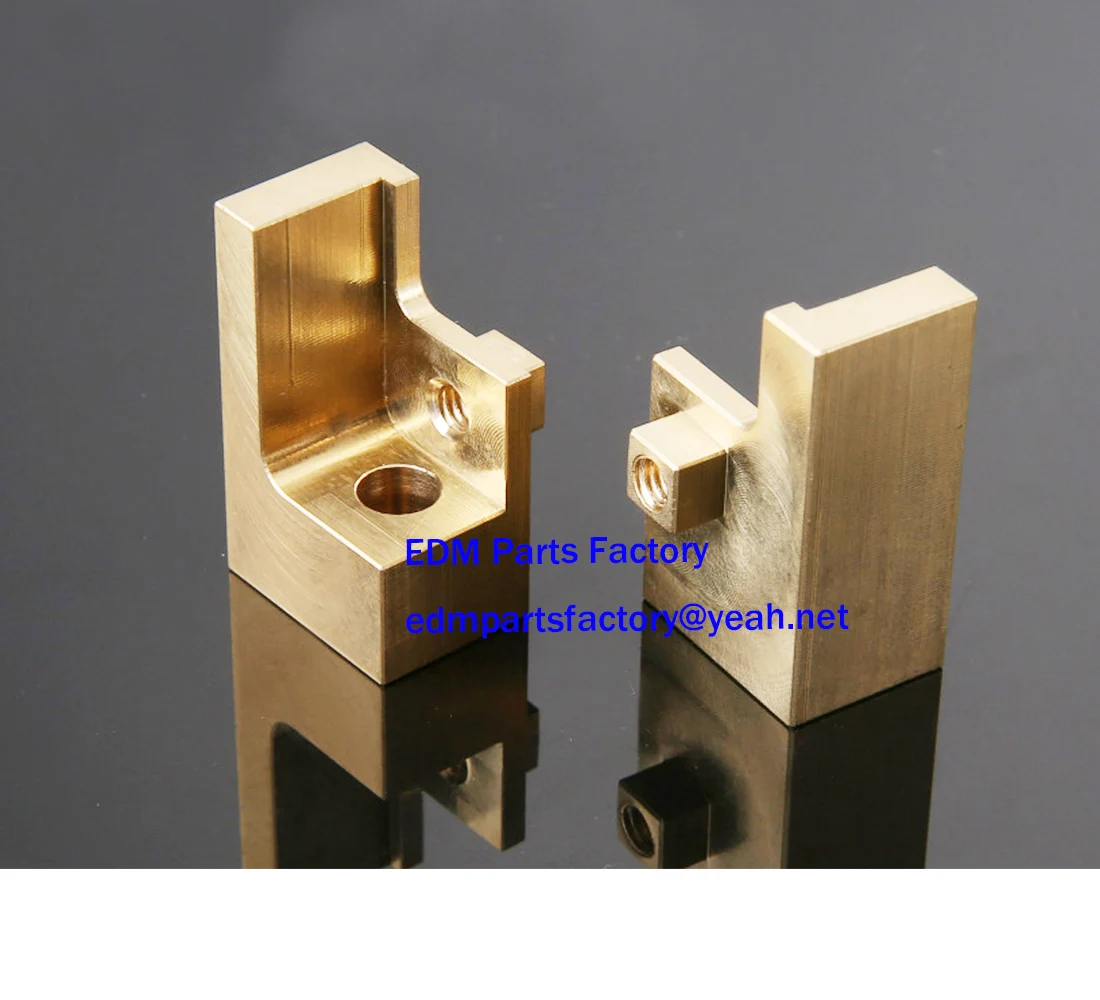 

135008364 Contact block upper head for Robofil 230,330F,240,CUT20,CUT30. 135.008364, 135-008-364 edm Power Feed