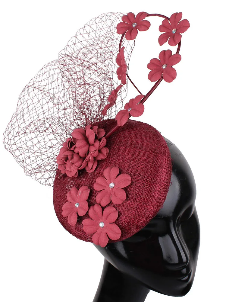 Elegante Sinamay-Haarschmuckstücke für Damen, hochwertige Hutmode mit Blumenschleiern, modische Braut-Haarkappen und Kopfschmuck mit Blumen. – Detail 6