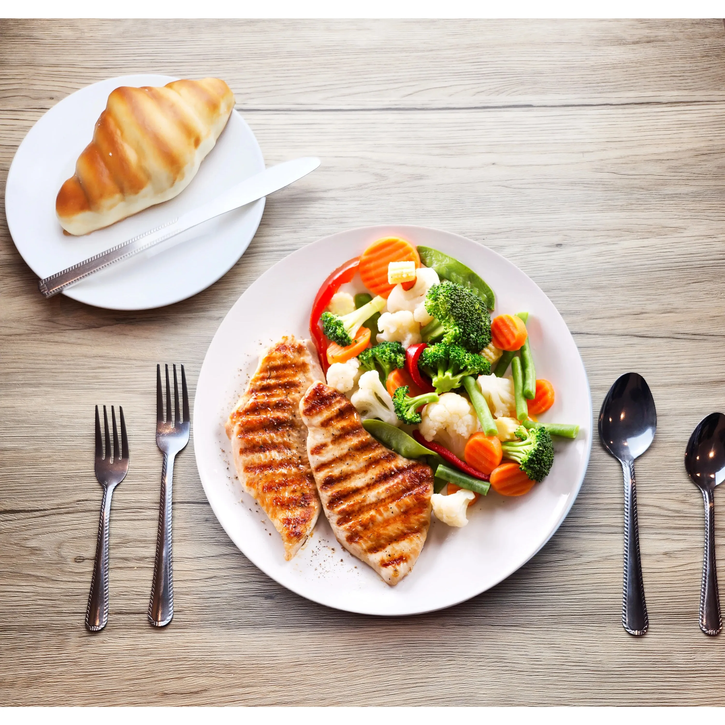 مجموعة أدوات المائدة الفضية المكونة من 49 قطعة من الدانتيل المقاوم للصدأ مع منظم صينية، خدمة لـ 8 3.11 رطل