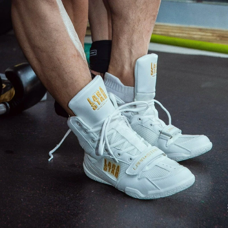 

Professional Boxing Shoes for Mens Womens Designer Wrestling Boots Unisex Luxury Brand Fighting Shoes Couples Training Shoe