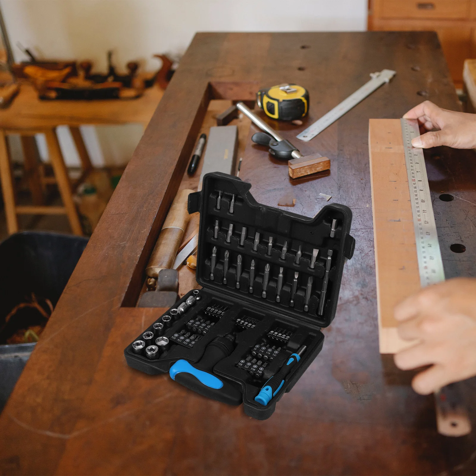 

63Pcs Ratcheting Screwdriver Bit Socket Set Multi-Function Portable Home Repair Tool Kit Flat Hex