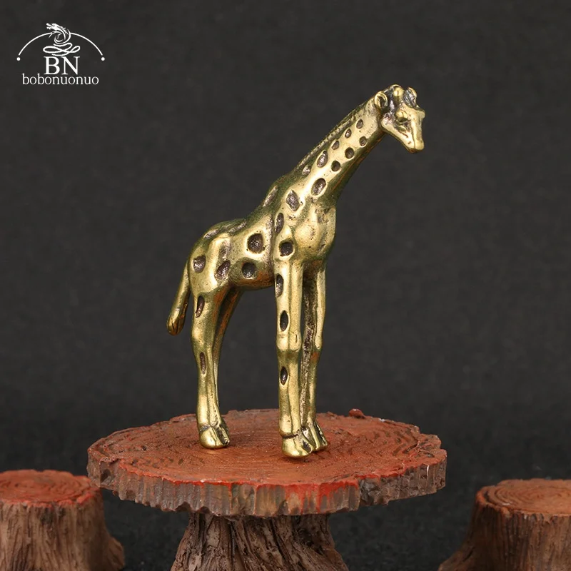 Antyczny mosiądz Żyrafa Mała statuetka Ozdoba na biurko Vintage Figurki zwierząt Miniatury Dekoracja Rzemiosło Akcesoria do wystroju domu