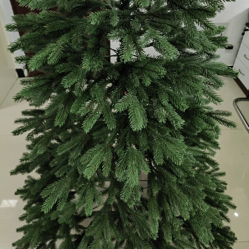 Artificial Large Christmas Tree Encrypted PE Material Christmas Tree Home Party Atmosphere Christmas Decorations 1.2m to 2.1m