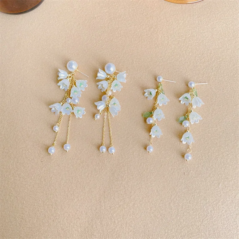 Fairy Flower White Tulip Pearl Orchid Tassel Clip on Earrings Temperament Long Ear Clip Earrings for Women Female Wedding Party