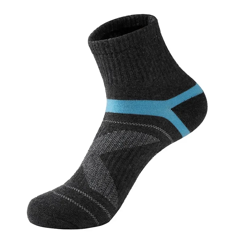 5 Pairs Men\'s Mid Length Socks Outdoor Professional Sports Socks High Quality Man Breathable Socks Running Basketball Socks