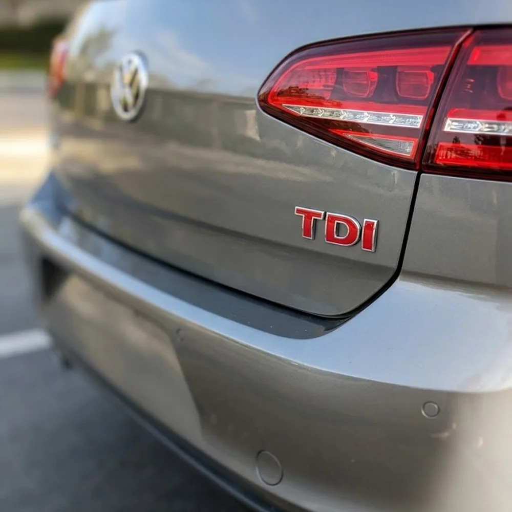 3D ABS Schwarzes Logo TDI Emblem Auto-Kofferraum-Abzeichen für VW Passat Jetta Touareg Tiguan Touran Golf Caddy TDI Aufkleber Zubehör – Detail 6