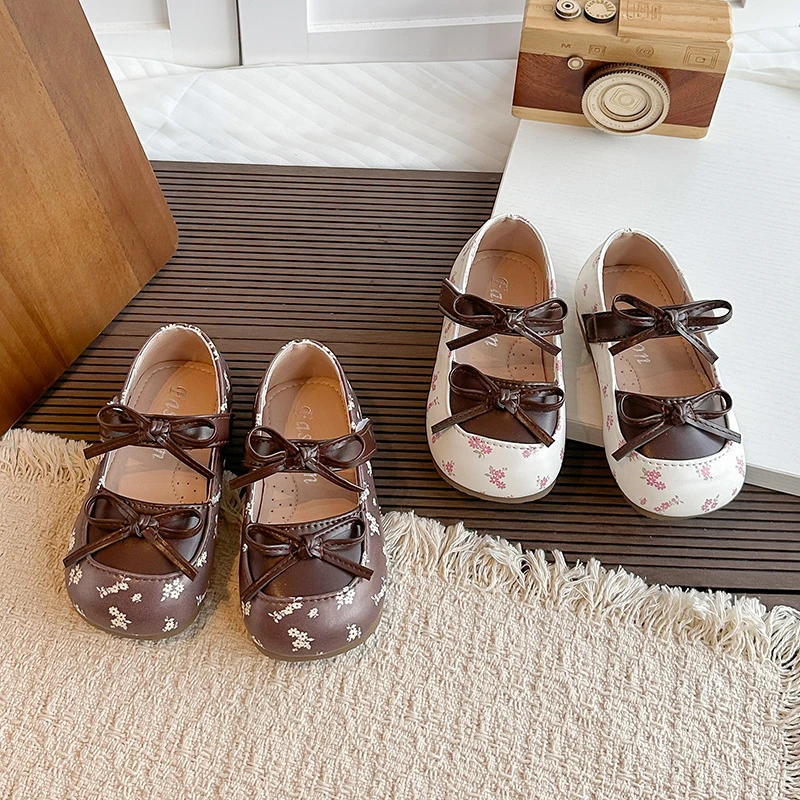 Girls Mary Jane Shoes Floral Print Soft Sole Children Flats Princess Shoes Spring Autumn Kids Leather Shoes for Party Wedding