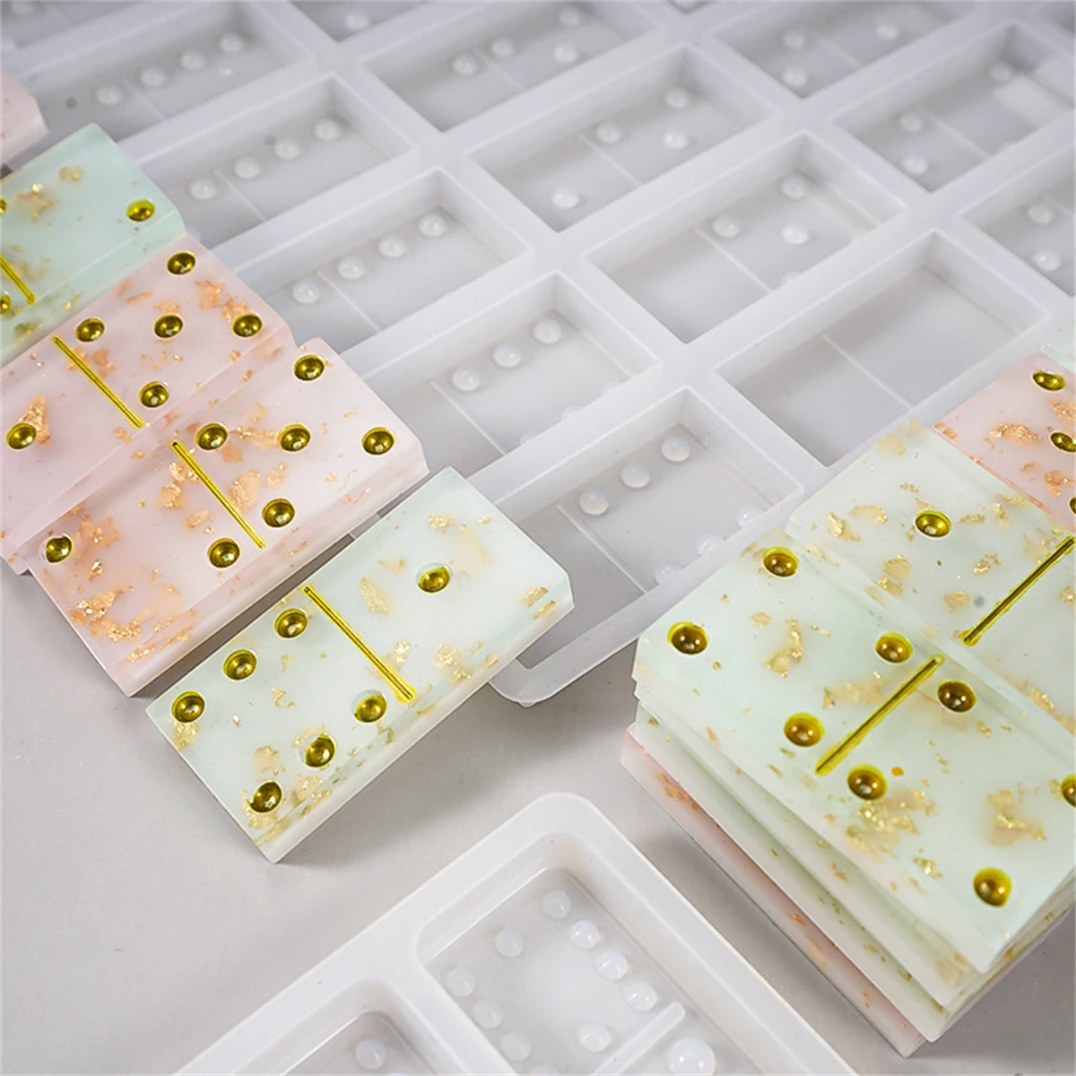 Molde de bloco de dominó de silicone para fundição de resina, molde de resina epóxi adequado para jogos de tabuleiro diy, artesanato e presentes, molde de resina de silicone