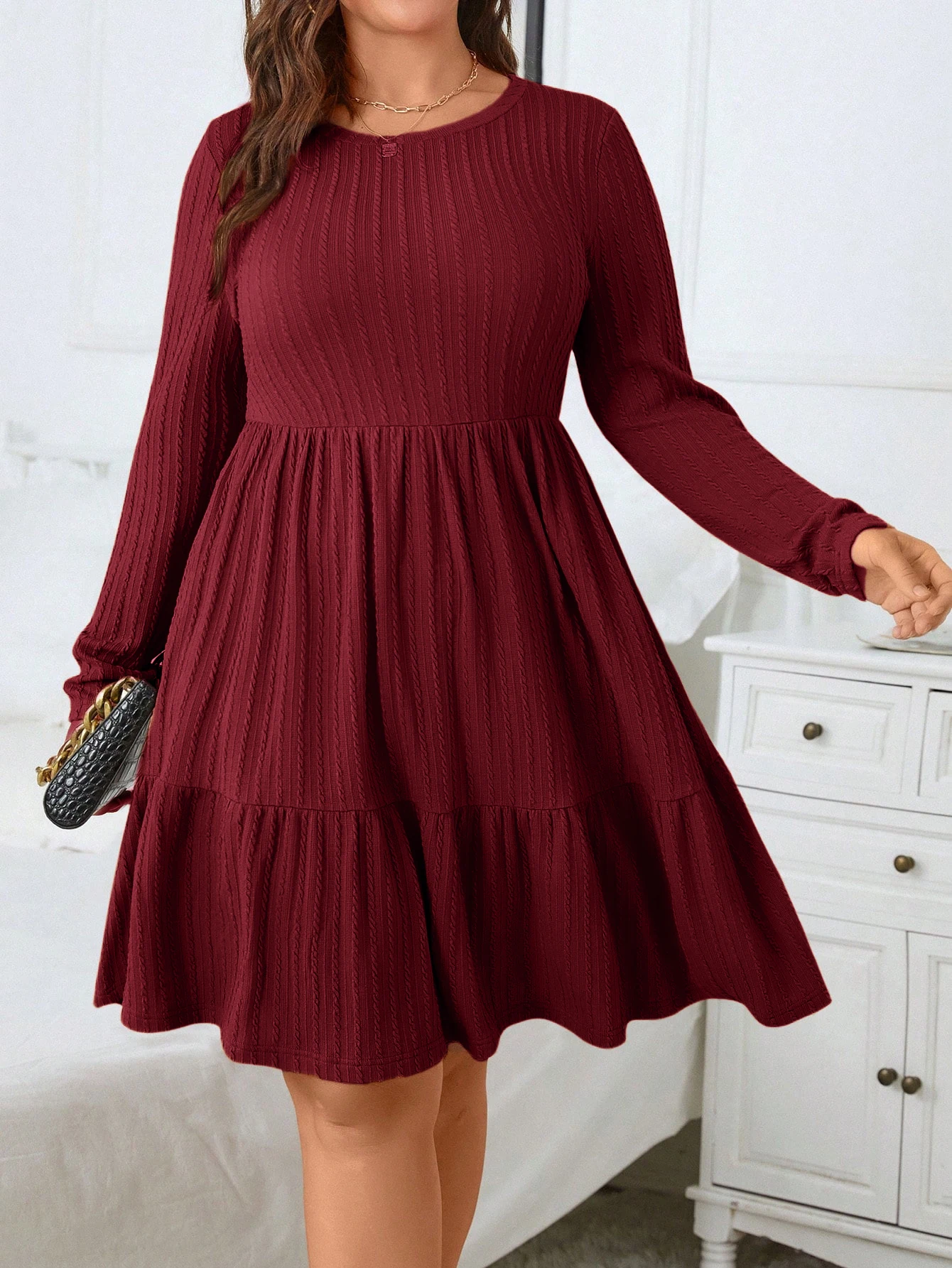 

Plus size women's autumn and winter dress, solid color round neck long sleeve ruffle hem dress with pockets, autumn and winter p