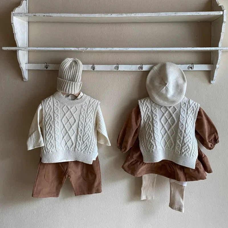 Baby Girl Knitwear Sleeveless Sweaters Autumn Boys Cotton Vest Coat Solid Tops Knit Waistcoat Toddler Pullover Outerwear 0-3Y