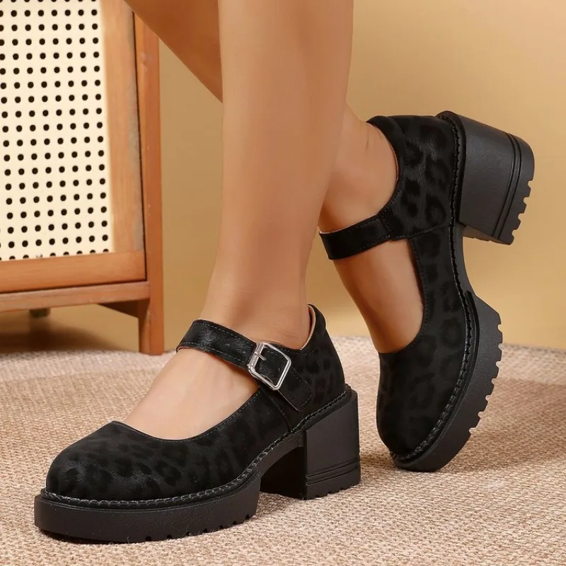 

PU High Heel Square Heel Loafers Round Toe Leopard Ladies Shoes 2025 Brand Buckle Strap Shallow Fashion Retro Pumps Mocas