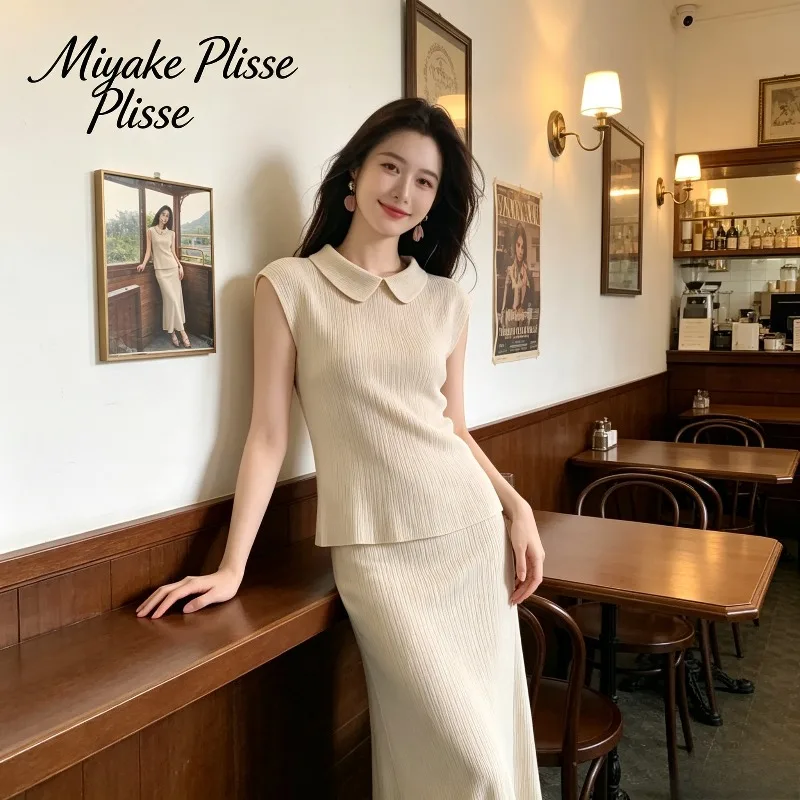 Miyake Pleated 2026 New Original Sleeveless Shirt for Women Summer Thin Style Elegant Slim Fit Pleated Top Trendy Small Shirt