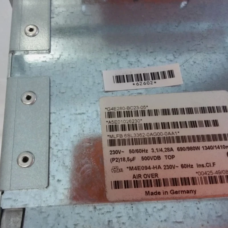 

Brand New Original 6SL3362-0AG00-0AA1 Fan Cooler Axial Fan 690W 230V 3.1A Blade Diameter 280mm Speed 1340 R/min Fast Shipping