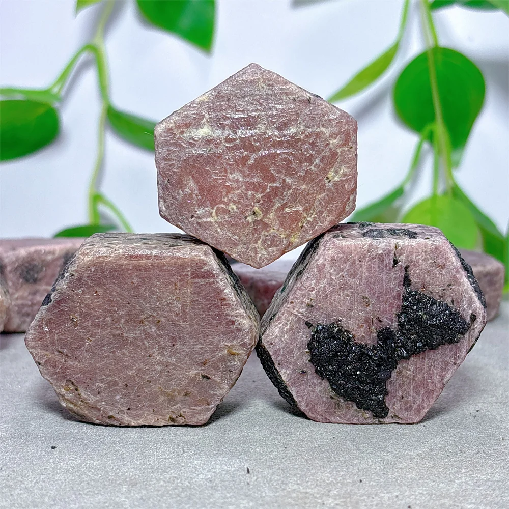 Red Corundum Specimen Raw Natural Crystal Quartz Minerals Stone Home Decoritems Reiki Garden Love Gifts Energy Healing Lucky