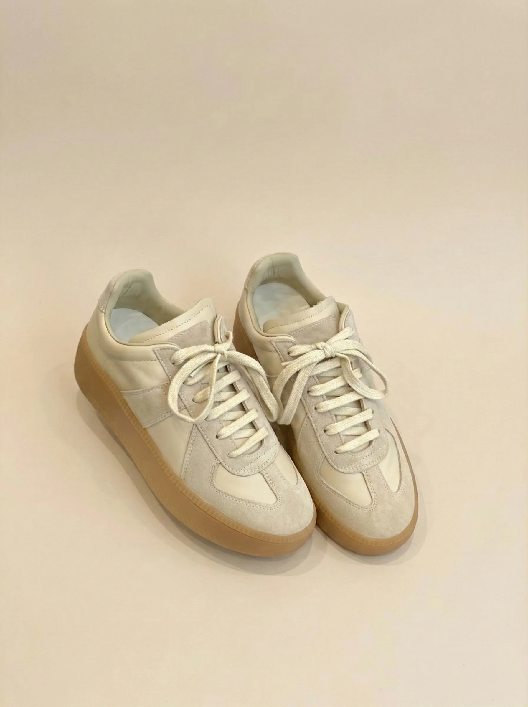 26 حذاء كاجوال جديد، أحذية رياضية، قماش جلد البقر، بطانة من جلد الغنم، مريح، ناعم، أنيق، مسامي #5