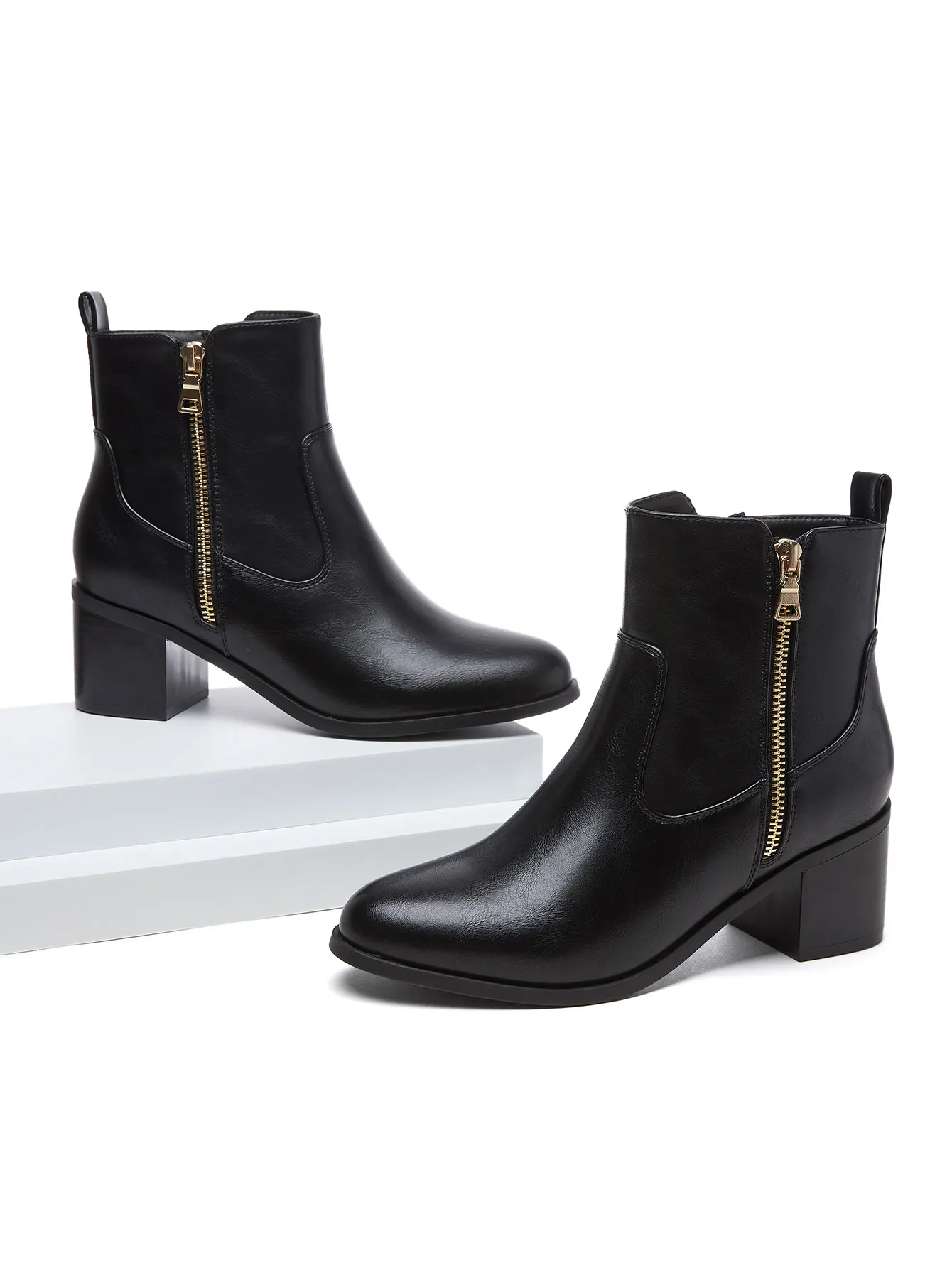 

Women's Ankle Boots with Thick Heels, Western Style, Classic Black and Brown Design, All-Season Single Boots, Fashionable Round-