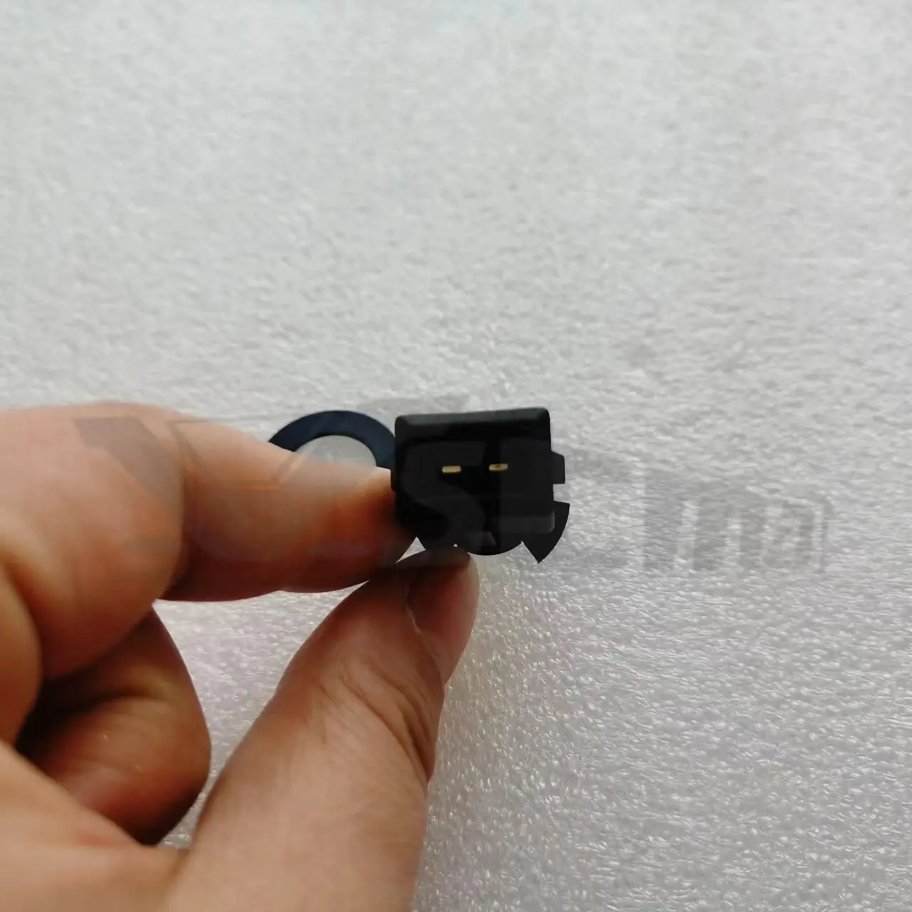 For truck FM/FH460 air conditioning outdoor temperature sensor 20717624/20912514 to adjust the most suitable temperat