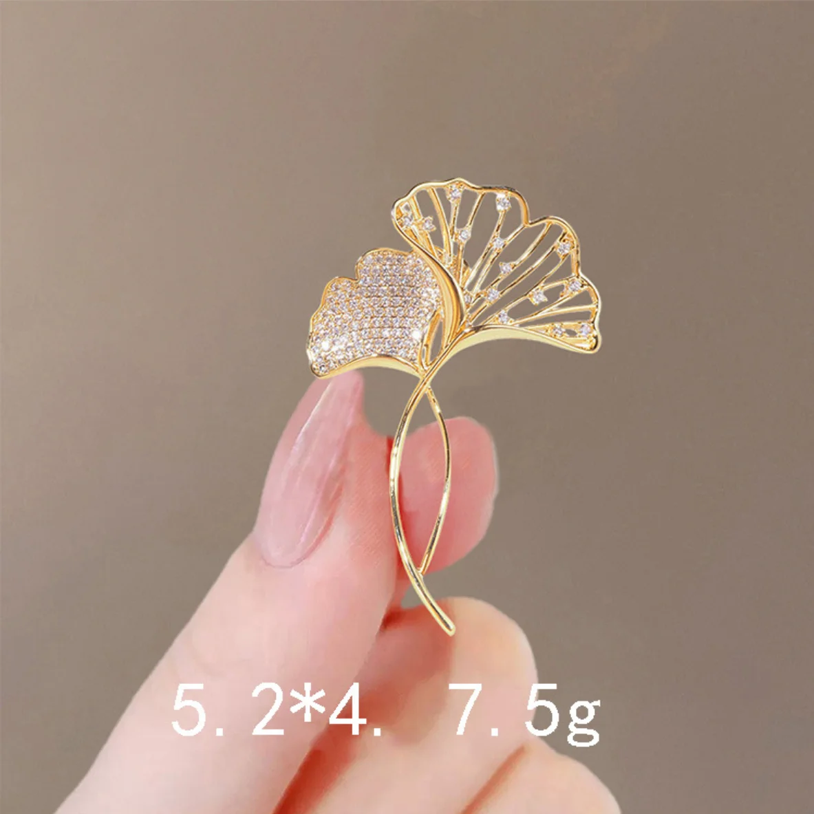 Fashion Pearl butterfly Rhinestone Brooches For Women Elegant Metal Fixed Clothing Pins Daily High-end Jewelry wholesale