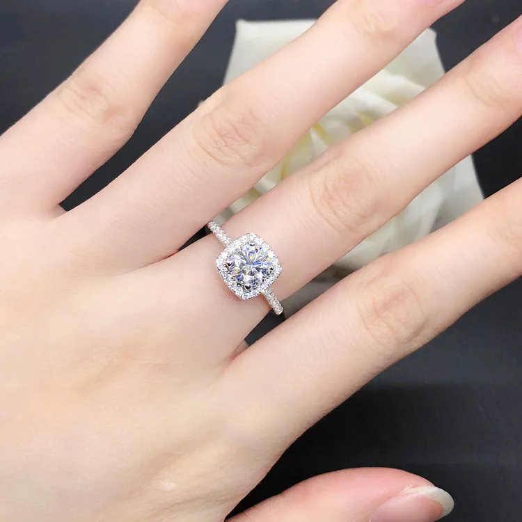 

PT950 platinum ring female 1 carat fashion four-claw diamond platinum ring open moissanite ring wedding ring