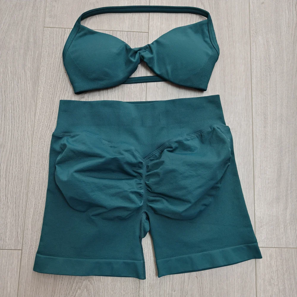 

2 Piece Seamless Yoga Set for Women Strappy Bra And High-Waist Leggings Sports Gym Workout Clothing for Running Bicycle Riding