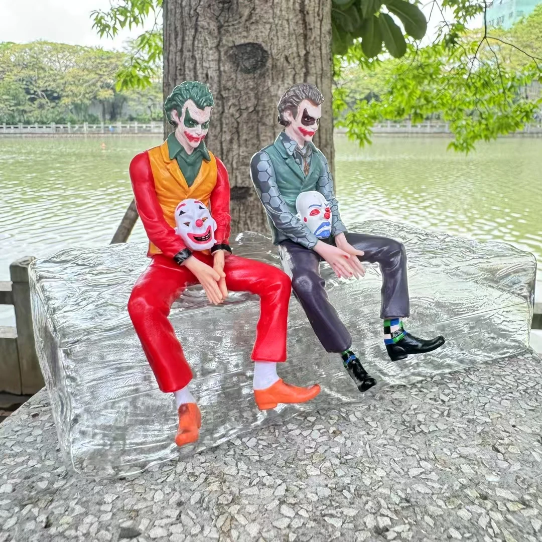 10/16cm 지붕 장식 조커 히스 레저 액션 피규어 앉아 자세 자동차 인형 꼬리 지붕 펜던트 모델 동상 수집 가능한 장난감