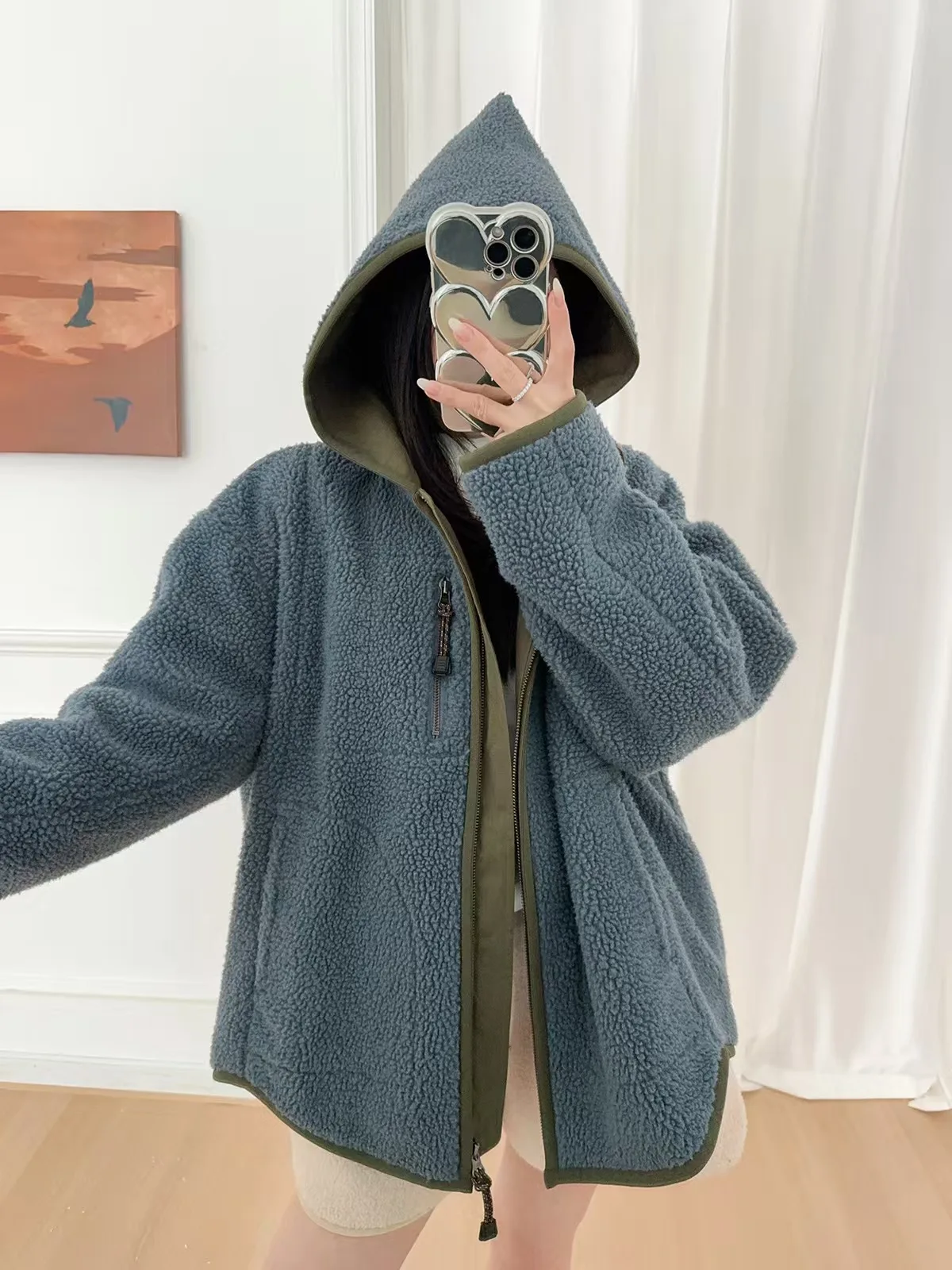 厚みのあるサターン刺繍フリースパーカー レディースアウター 暖かいコート 長袖 ジッパー開閉 ミッドレングス カジュアルコート 1